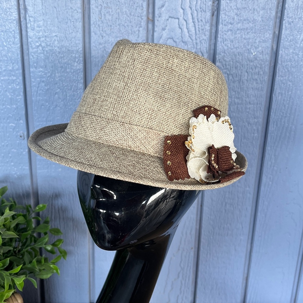 PUGS Stylish Tan Hat with Brown and White Floral Accent - Picture 2 of 11